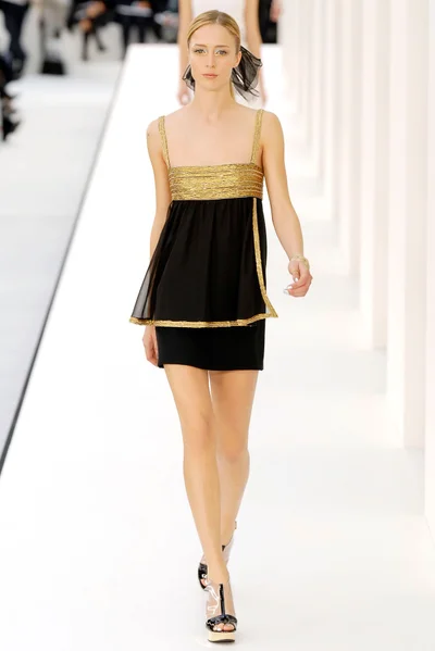 Look 63